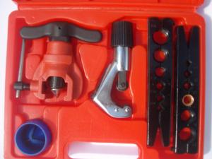 Набор развальцовочный CT-808 AM-L (вальцовка+труборез+риммер)