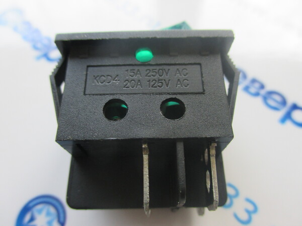 Переключатель KCD4-201N-C3-G4P on-off Зеленая2