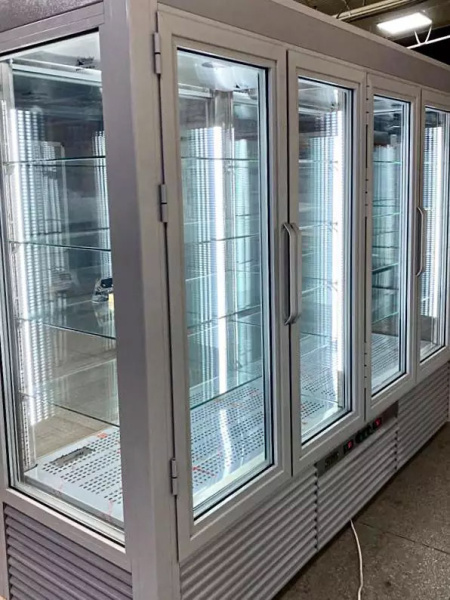 Шкаф-витрина Glacier Исполин двухкамерный_3