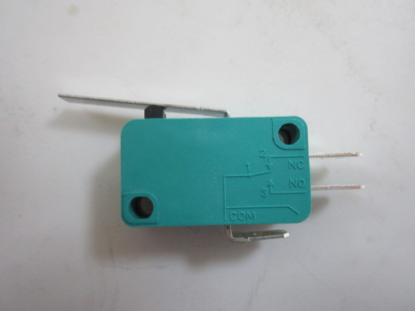 MSW-02 Микроперекключатель Off-On(10A переменный ток)