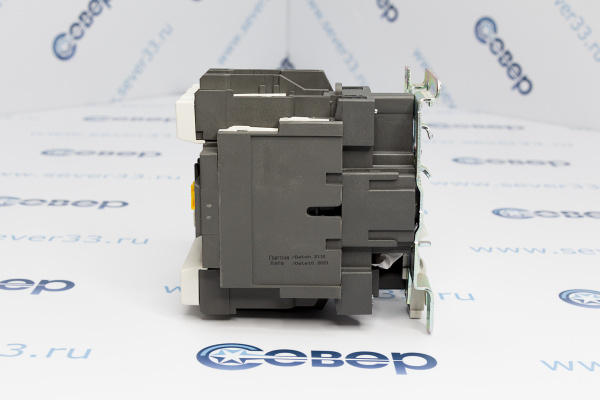 Контактор IEK КМИ-48012 80А NO+NC 220V_3e