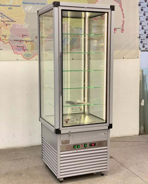 Вертикальная витрина Glacier Эмма стационарные полки_5