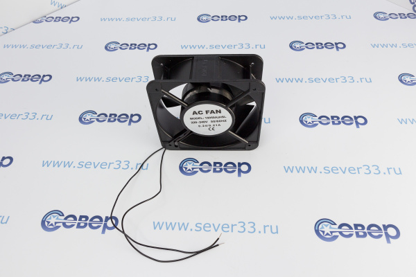 Вентилятор плоский (квадратный) 150х150х50_2