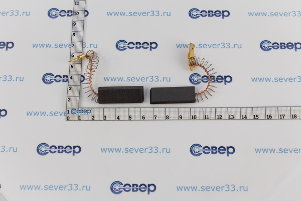 Щетки угольные для эл. двиг. (к-т) 5x13.5x36мм с пружиной CAR031UN_2