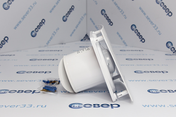 QUADRO 4C, Вентилятор осевой вытяжной с обратным клапаном D100_2e