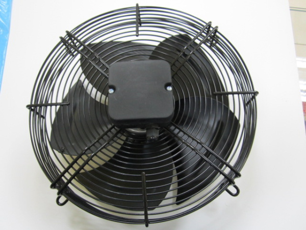 Вентилятор YWF 4T-300S5DI 380V