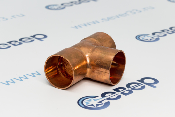 Тройник медный 1 38