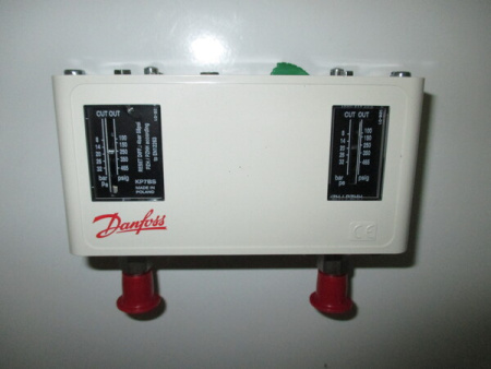 Реле давления Danfoss КР7BS  8...32 бар dif 4 (под гайку) (высокое давление ручной сброс)  | Продажа, монтаж и обслуживание холодильного оборудования | Север33