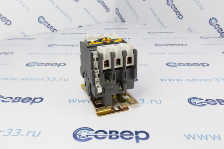 Контактор IEK КМИ-34012 40А NO+NC 220V | Продажа, монтаж и обслуживание холодильного оборудования | Север33