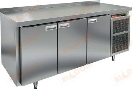 Холодильный стол HICOLD GN 111/TN, бок, 3 двери (-2...+10°С) | Продажа, монтаж и обслуживание холодильного оборудования | Север33