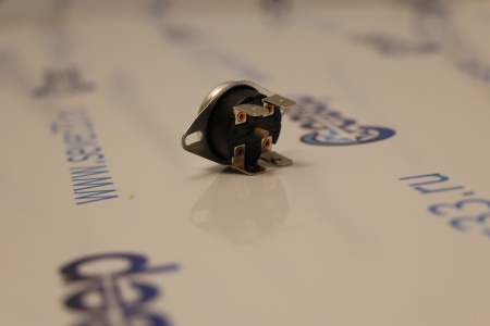 Датчик температуры KSD302 78°С 220V, 16A | Продажа, монтаж и обслуживание холодильного оборудования | Север33