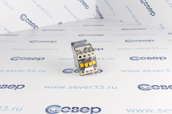 Контактор IEK КМИ 11811 18А NC 220V_3