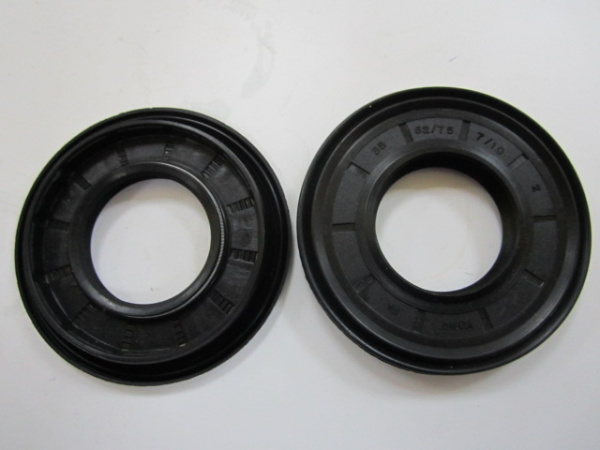 Сальник бака 35x62/75x7/10(082696)(113AR10)